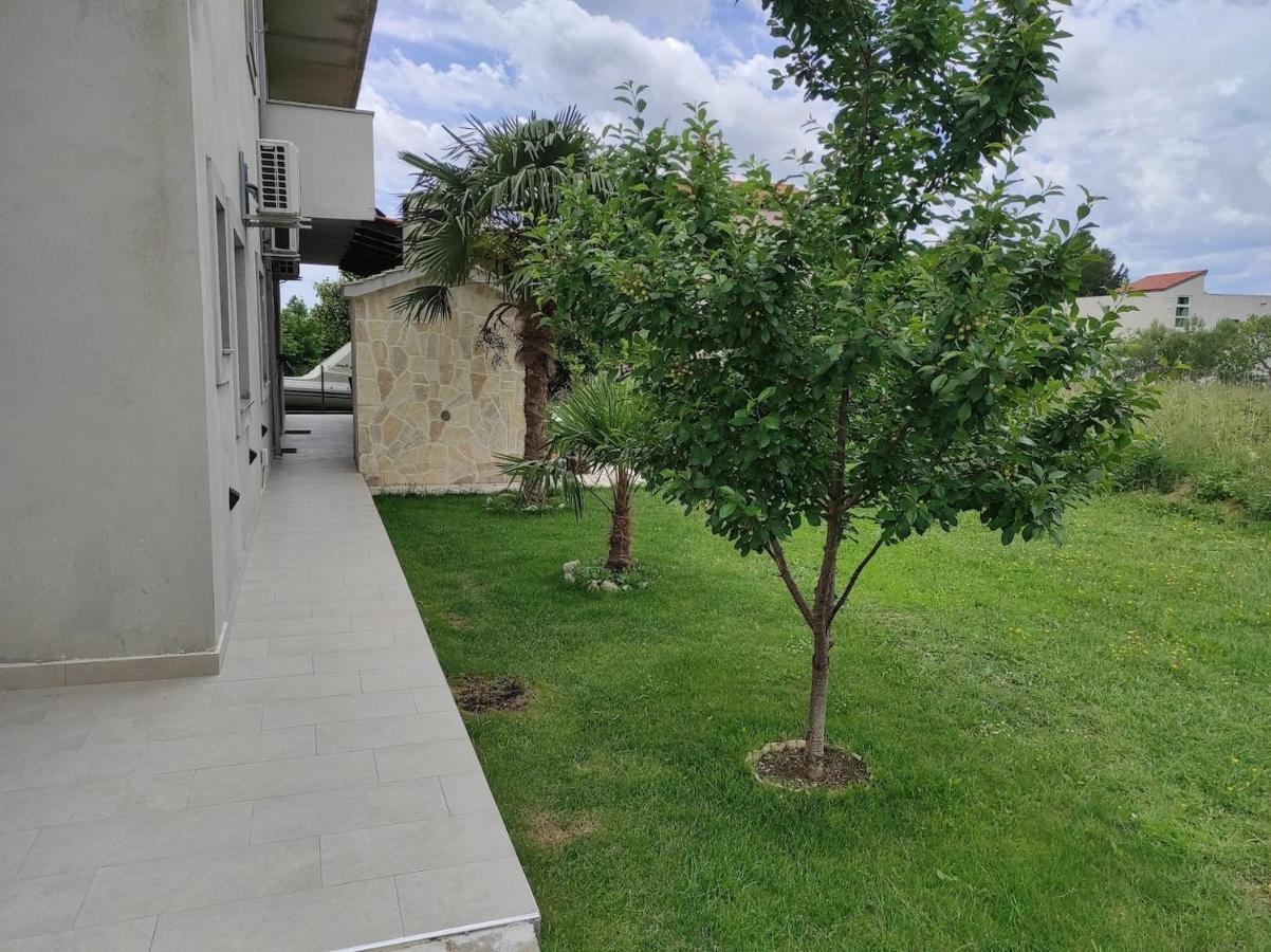 Apartments By The Sea Kastel Stafilic, Kastela - 21087 Dış mekan fotoğraf